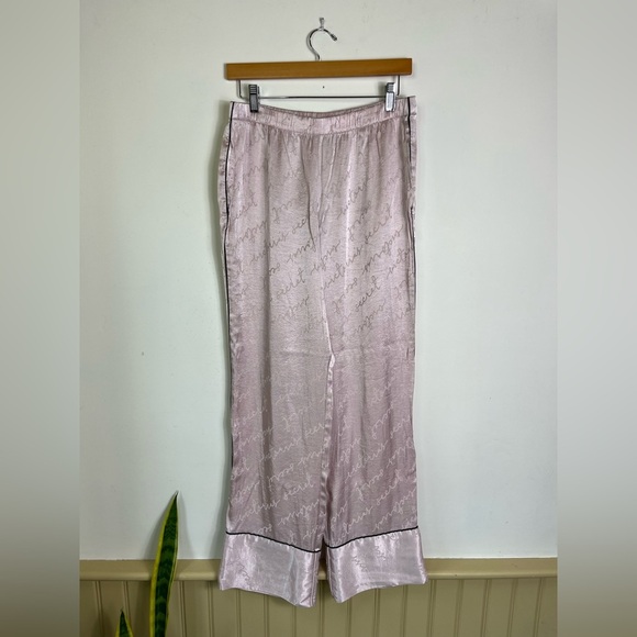 Victoria’s Secret Pink Satin Lounge Pants M Y2K Logo PJ Wide Leg Cozycore Hygge - Picture 7 of 14